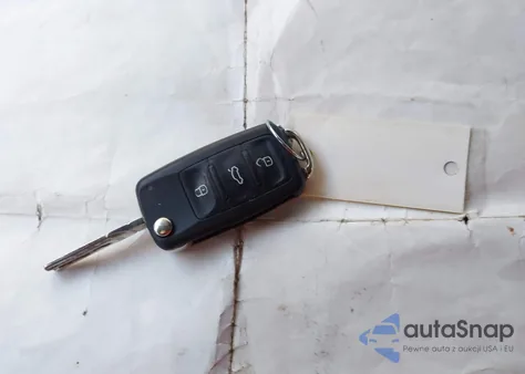 2013 Volkswagen Tiguan Sel z USA, uszkodzony, nr VIN WVGBV3AX1DW617607